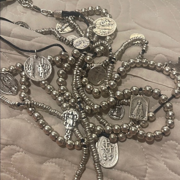 Silver Multi-Strand Necklace with Sparkling Beads and Elegant Design - Picture 2 of 3